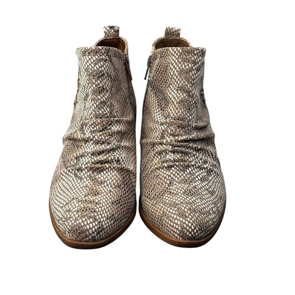 Bare Traps Grafton Snake Leather Ankle Boots Women Size 8 Ruched Detail Side Zip - Picture 14 of 14